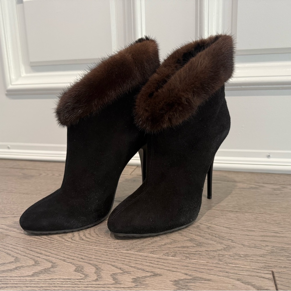 Elegant Black Fur-Trimmed Women's Ankle Boots